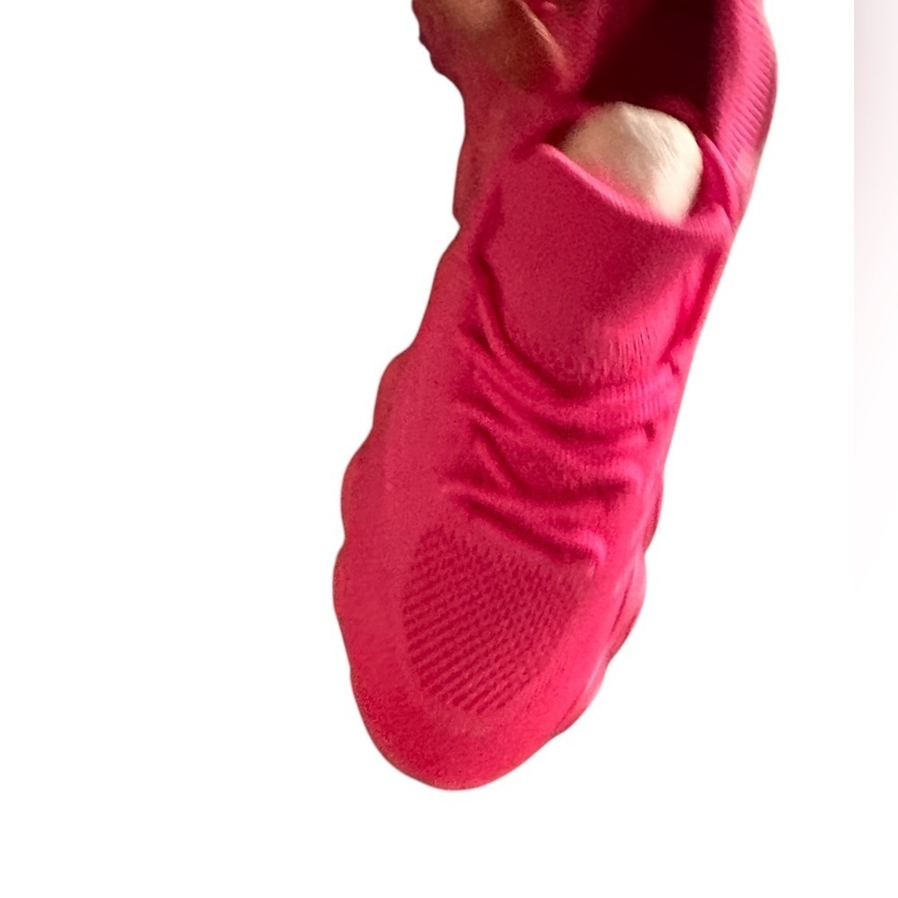 Size 36 (6) hot pink sock style athletic shoe with pink lug sole. Nwot - Picture 6 of 6